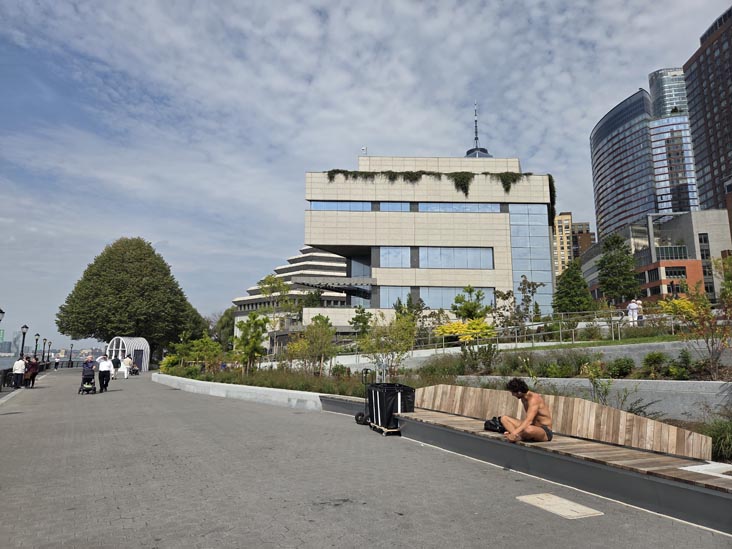 Robert F. Wagner Jr. Park, Battery Park City, Lower Manhattan, September 23, 2025