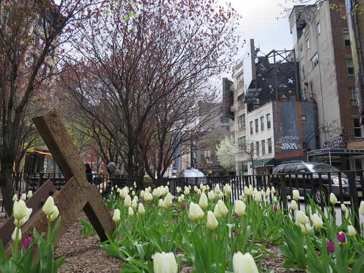 Sunflower Park, Broome Street, Watts Street and Thompson Street, SoHo, Manhattan, April 23, 2014