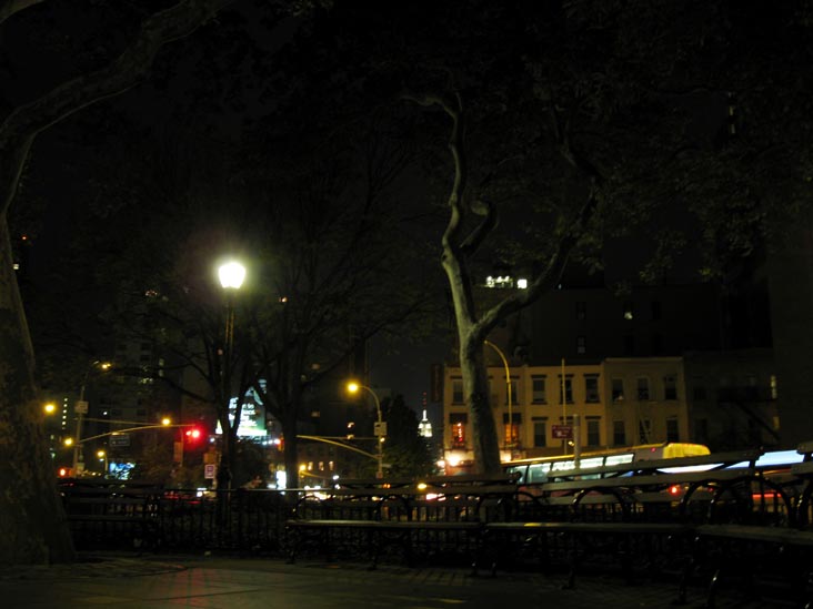 Tribeca Park, West Broadway and Beach Street, Tribeca, Lower Manhattan, May 2, 2010