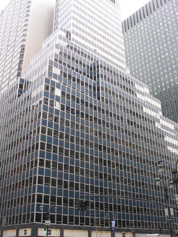 Socony-Mobil Building, 42nd Street and Third Avenue, SE Corner, Midtown Manhattan
