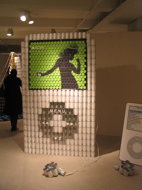 Conant Architects' "iCan mega" Entry, Canstruction 2005