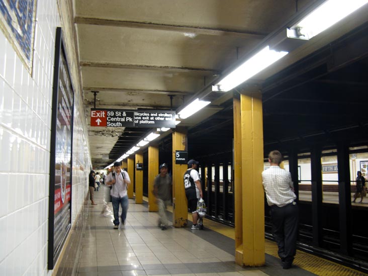 Fifth Avenue-59th Street Subway Station, Midtown Manhattan, July 17, 2009
