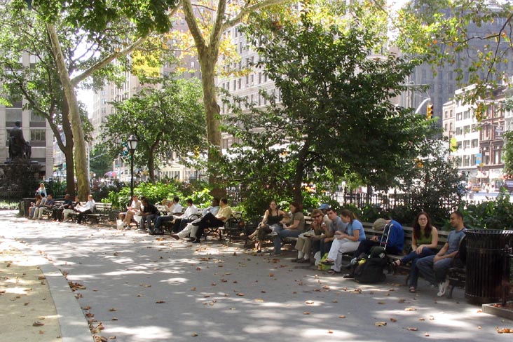 Madison Square Park, Lunchtime, Midtown Manhattan