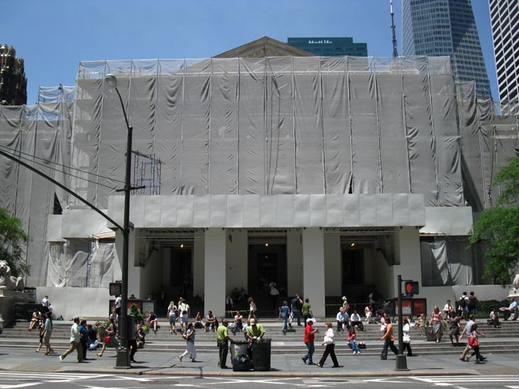 New York Public Library, Fifth Avenue and 42nd Street, Midtown Manhattan, June 2, 2010