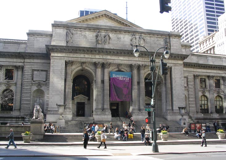 New York Public Library, Fifth Avenue at 42nd Street, Midtown Manhattan, April 16, 2004