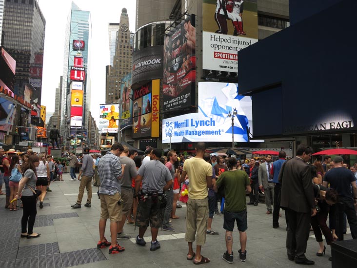Law & Order: SVU Shoot, Times Square, Midtown Manhattan, August 12, 2013
