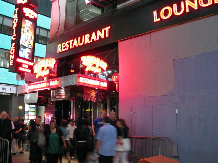 Hawaiian Tropic Zone, 729 Seventh Avenue, Times Square, Midtown Manhattan