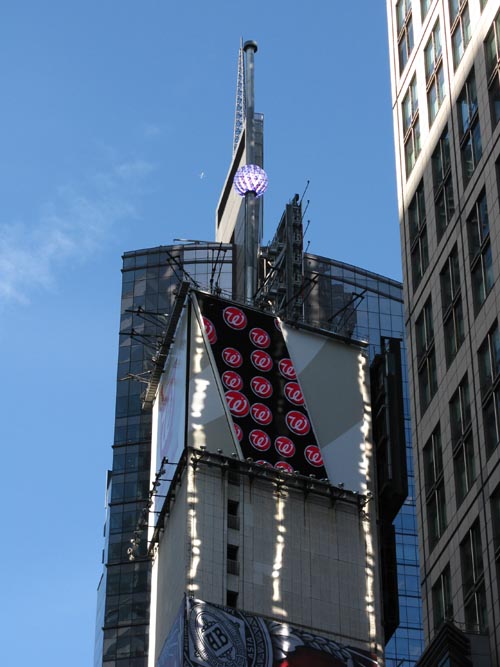 One Times Square From 42nd Street and Broadway, Times Square, Midtown Manhattan