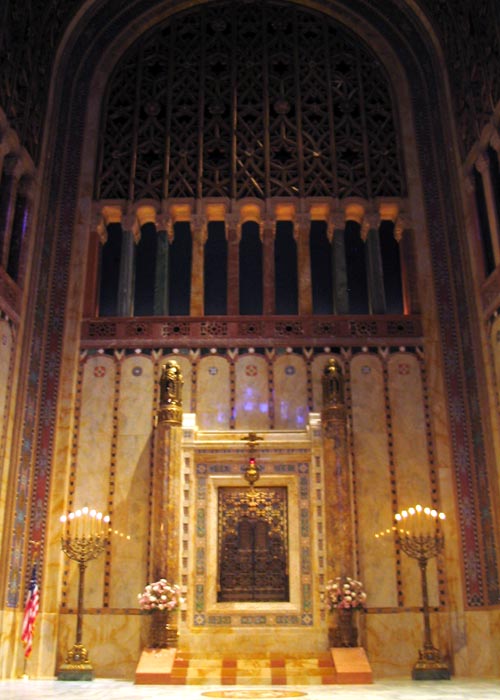 Temple Emanu-El, 1 East 65th Street, Upper East Side, Manhattan