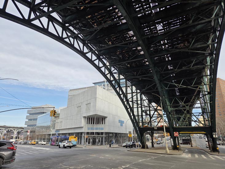 125th Street and Broadway, NW Corner, Manhattanville, Manhattan, January 23, 2026