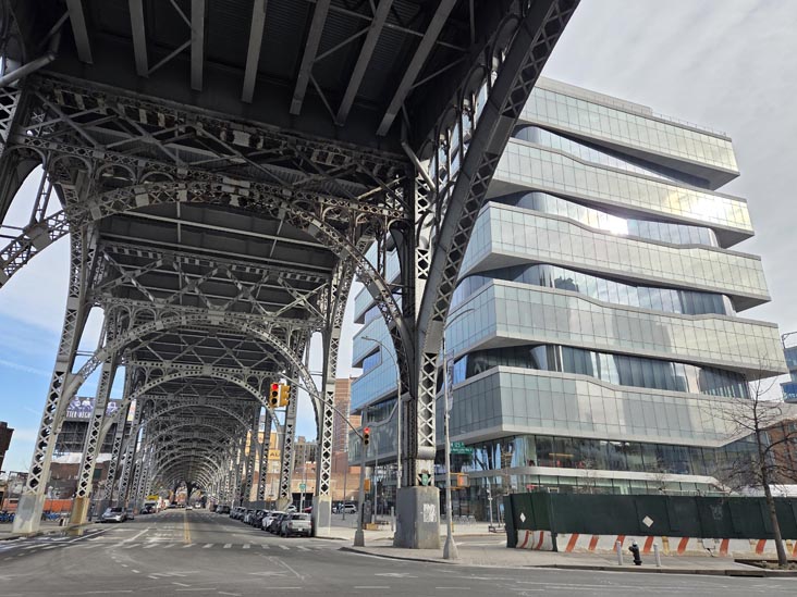 Looking North Up Twelfth Avenue From 125th Street, Manhattanville, Manhattan, January 23, 2026