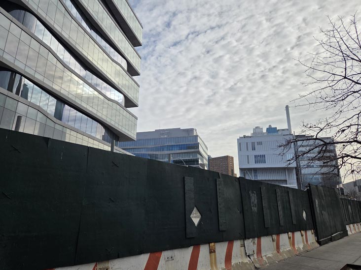 125th Street at Twelfth Avenue, Manhattanville, Manhattan, January 23, 2026