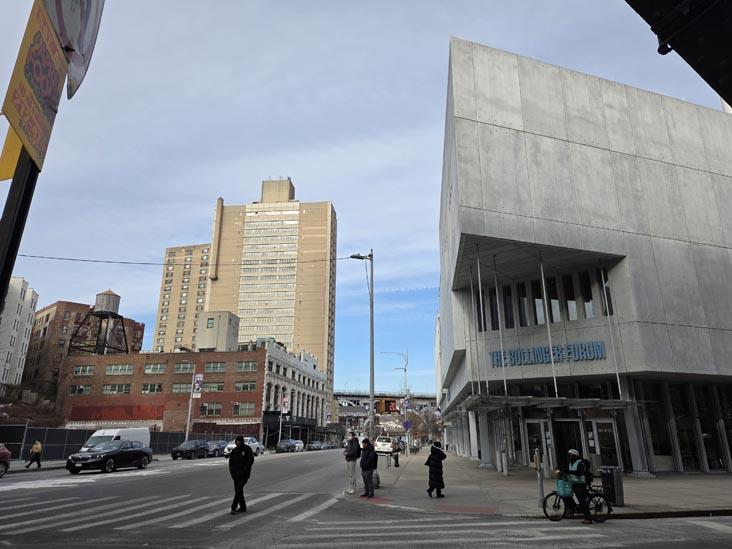 Looking West Down 125th Street From Broadway, Manhattanville, Manhattan, January 23, 2026