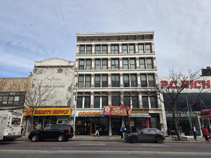 North Side of 125th Street Between St. Nicholas Avenue and Frederick Douglass Boulevard, Harlem, Manhattan, January 23, 2026