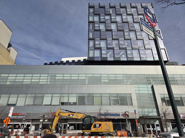 North Side of 125th Street Between Lexington Avenue and Third Avenue, East Harlem, Manhattan, January 23, 2026