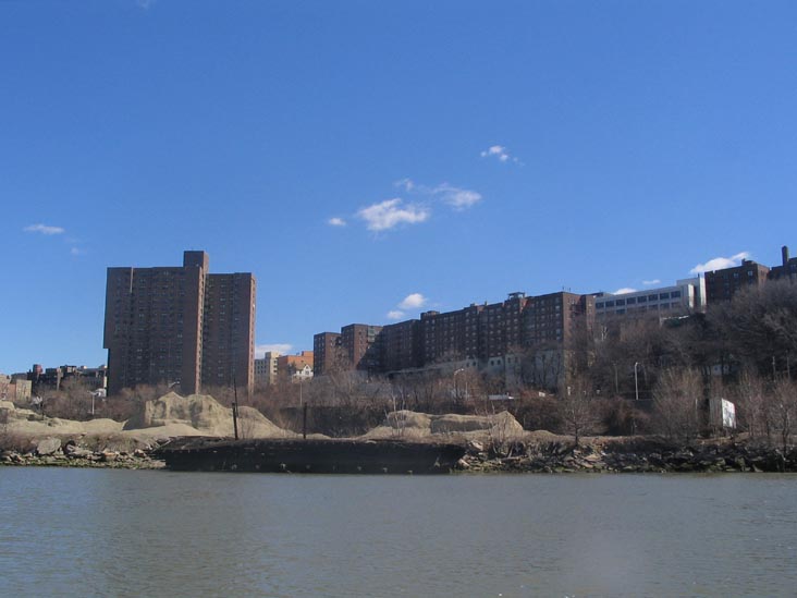 Kingsbridge Heights, Bronx From The Harlem River, New York