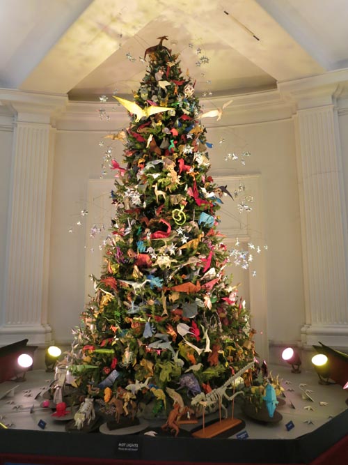 Origami Holiday Tree, Grand Gallery, 1st Floor, American Museum of Natural History, Upper West Side, Manhattan, December 26, 2014