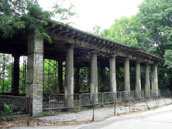 Overlook Pavilion, Riverside Park, Upper West Side, Manhattan
