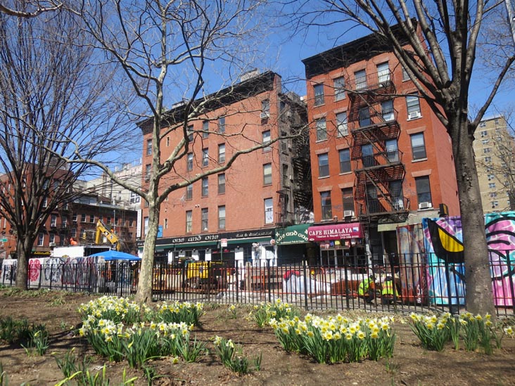 First Park, Houston Street, East 1st Street and First Avenue, East Village, Manhattan, April 10, 2014