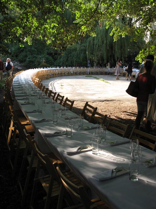 Outstanding in the Field Bill Telepan Dinner, La Plaza Cultural, 8th Street Between Avenues B and C, East Village, Manhattan, August 31, 2010