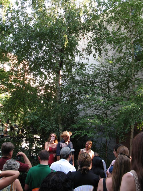 Outstanding in the Field Bill Telepan Dinner, La Plaza Cultural, 8th Street Between Avenues B and C, East Village, Manhattan, August 31, 2010