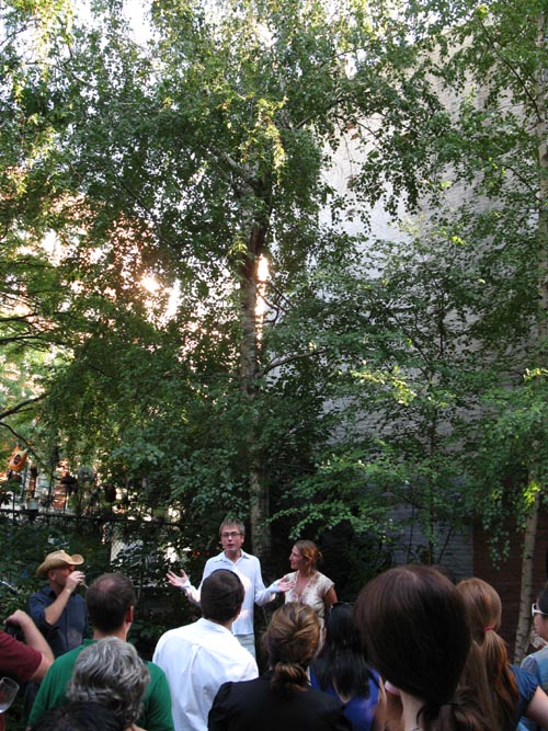 Outstanding in the Field Bill Telepan Dinner, La Plaza Cultural, 8th Street Between Avenues B and C, East Village, Manhattan, August 31, 2010