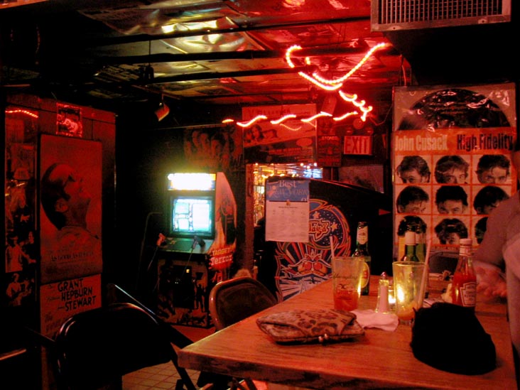 The Stoned Crow, 85 Washington Place, Greenwich Village, Manhattan