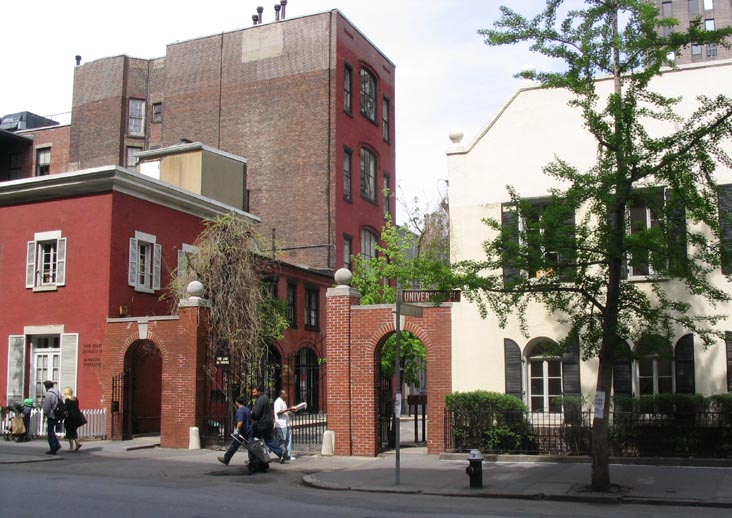 Washington Mews at University Place, Greenwich Village, Manhattan, April 30, 2004