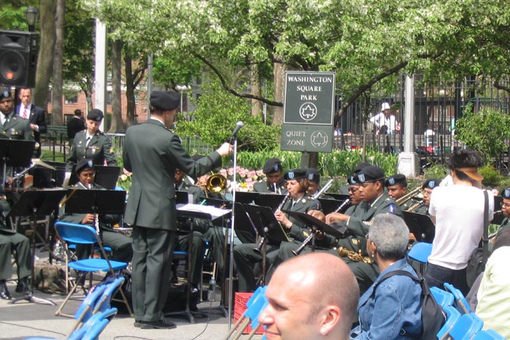 319th "Statue of Liberty" Army Band from Ft. Totten