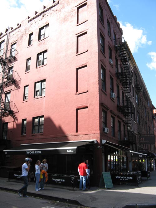 Wogie's Bar & Grill, 39 Greenwich Avenue at Charles Street, NW Corner, West Village, Manhattan, October 7, 2009