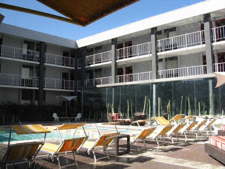 Swimming Pool, The Clarendon Hotel, 401 West Clarendon Avenue, Phoenix, Arizona