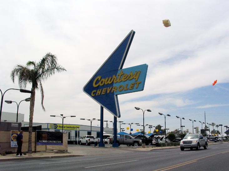 Courtesy Chevrolet, 1233 East Camelback Road, Phoenix, Arizona, April 19, 2008