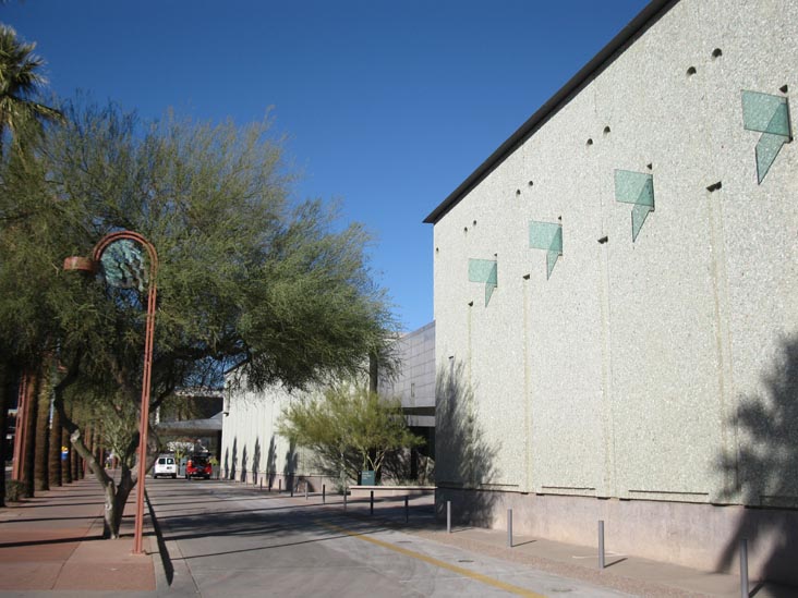 Phoenix Art Museum, 1625 North Central Avenue, Phoenix, Arizona, February 11, 2011