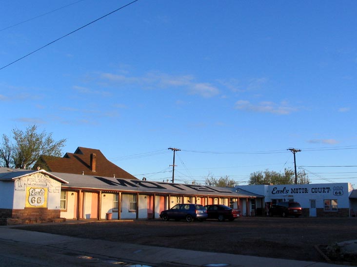Earl's Motor Court, 3rd Street at Donnelly Avenue, Winslow, Arizona