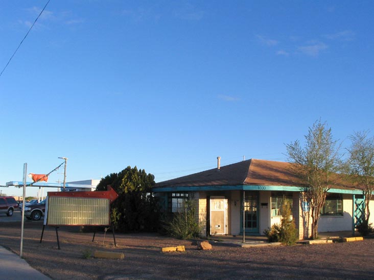 Desert Sun Motel, 1000 East 3rd Street, Winslow, Arizona