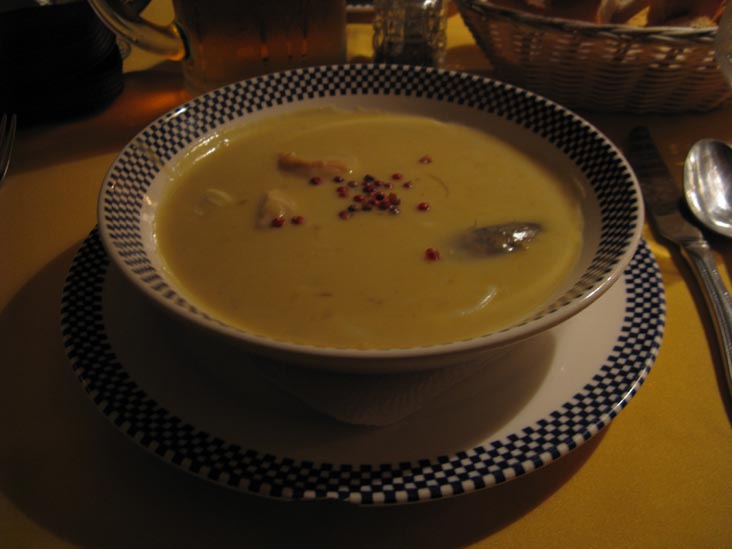 Cream of the Ocean Soup, Wacky Wahoo's, #33B Palm Beach, Noord, Aruba