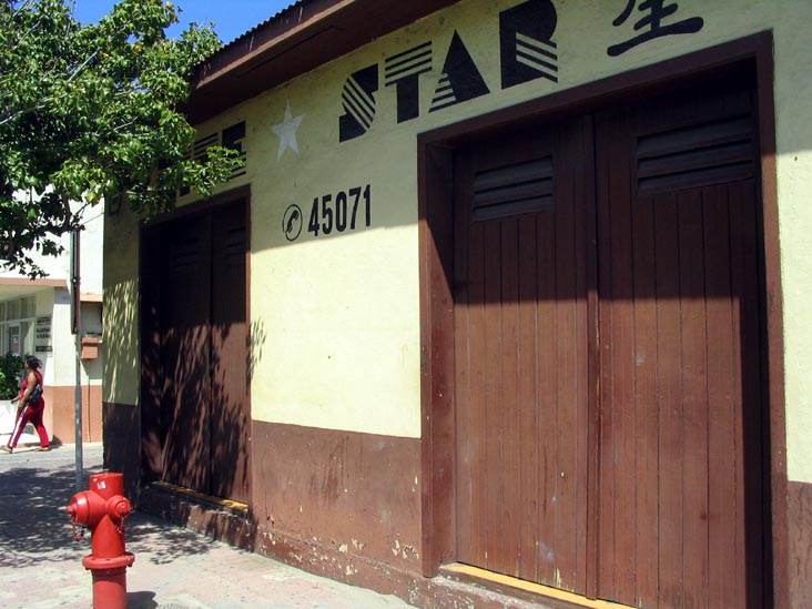 White Star, Veenzeppenfeldstraat 53, San Nicholas, Aruba