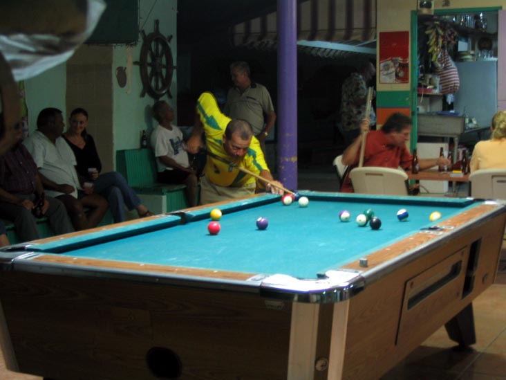 Pool Table, Zeerover (Fisherman's Bar), Savaneta, Aruba