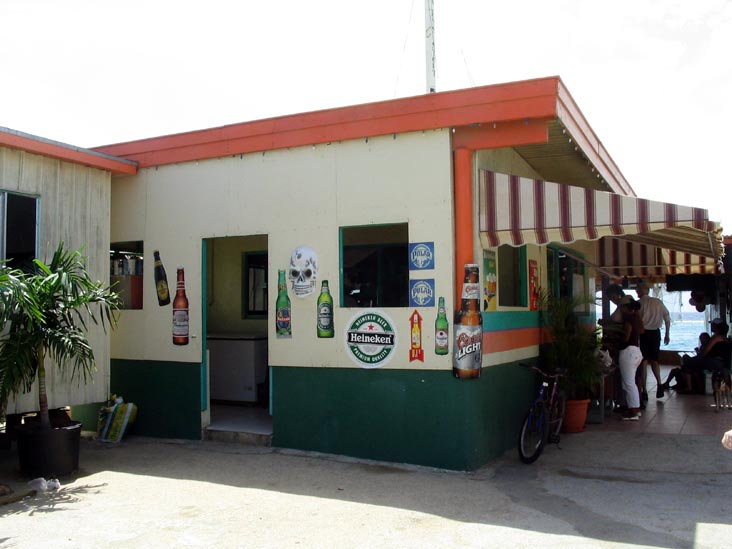 Zeerover (Fisherman's Bar), Savaneta, Aruba