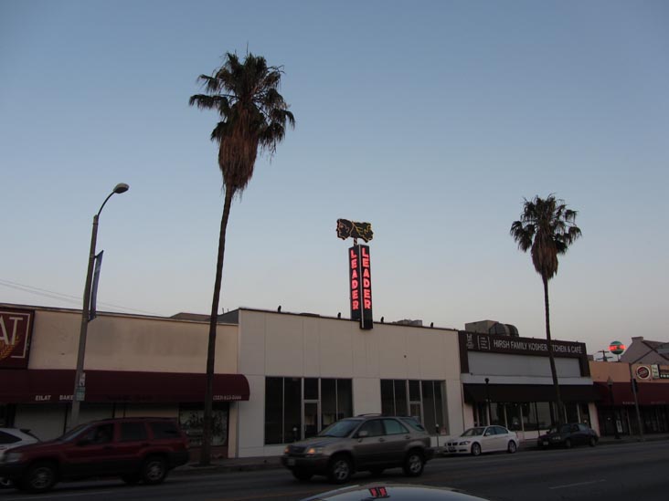 Fairfax Avenue Between Beverly Boulevard and Oakwood Avenue, Los Angeles, California