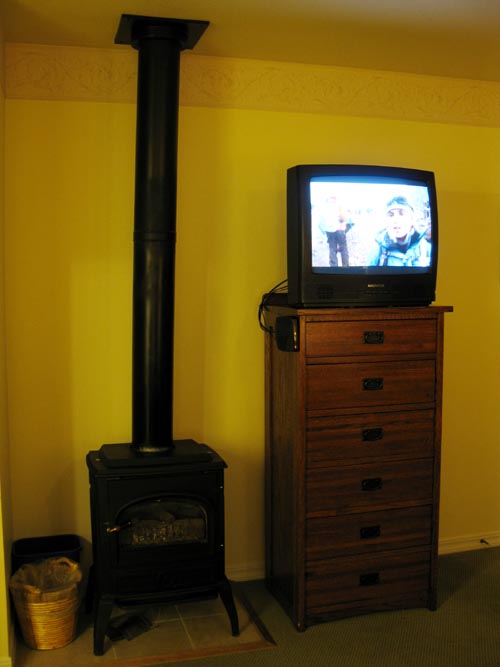 Room 4, Euro Spa & Inn, 1202 Pine Street, Calistoga, California