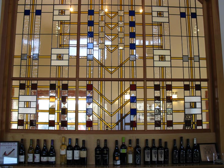 Folio Fine Wine Partners, 550 Gateway Drive, Napa, California