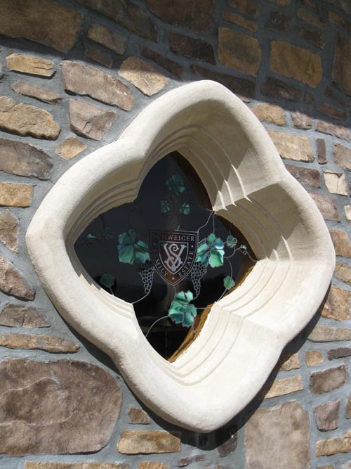 Schweiger Vineyards, 4015 Spring Mountain Road, St. Helena, California