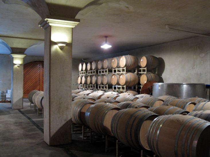 Schweiger Vineyards, 4015 Spring Mountain Road, St. Helena, California