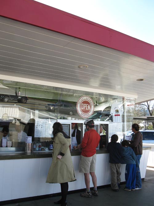 Taylor's Automatic Refresher, 933 Main Street, St. Helena, California, March 10, 2010