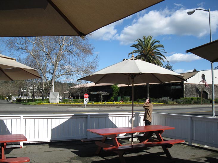 Taylor's Automatic Refresher, 933 Main Street, St. Helena, California, March 10, 2010