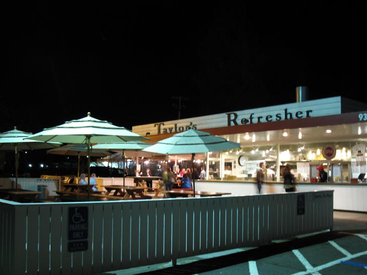 Taylor's Automatic Refresher, 933 Main Street, St. Helena, California, March 11, 2010