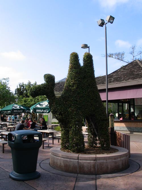 Topiary, San Diego Zoo, San Diego, California