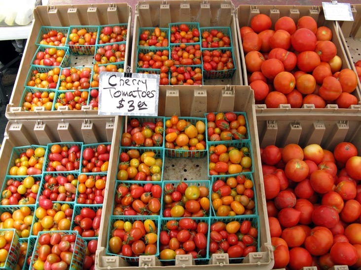 Tomatoes, Ferry Plaza Farmers Market, The Embarcadero, San Francisco, California