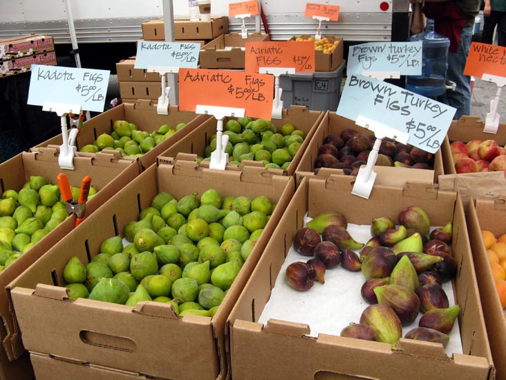 Figs, Ferry Plaza Farmers Market, The Embarcadero, San Francisco, California